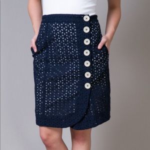 Knitted Dove eyelet skirt with pockets